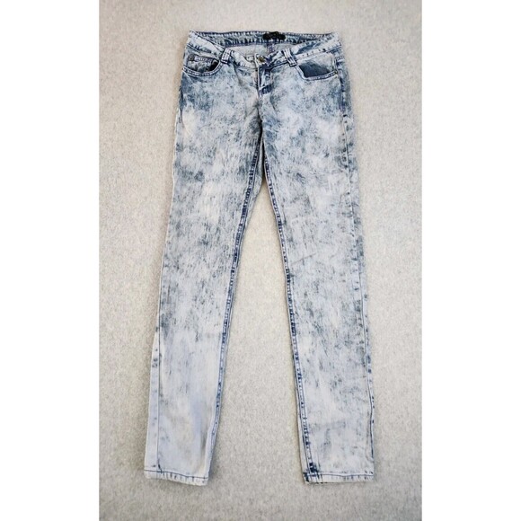 This is mine Denim - This is mine skinny Acid Washed denim 80s 90s jeans SZ 9 Inseam 32.5" waist 32"